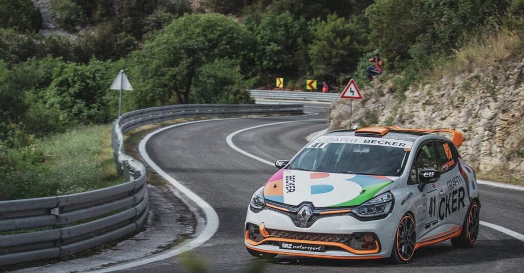 découvrez l'univers renault : des voitures innovantes