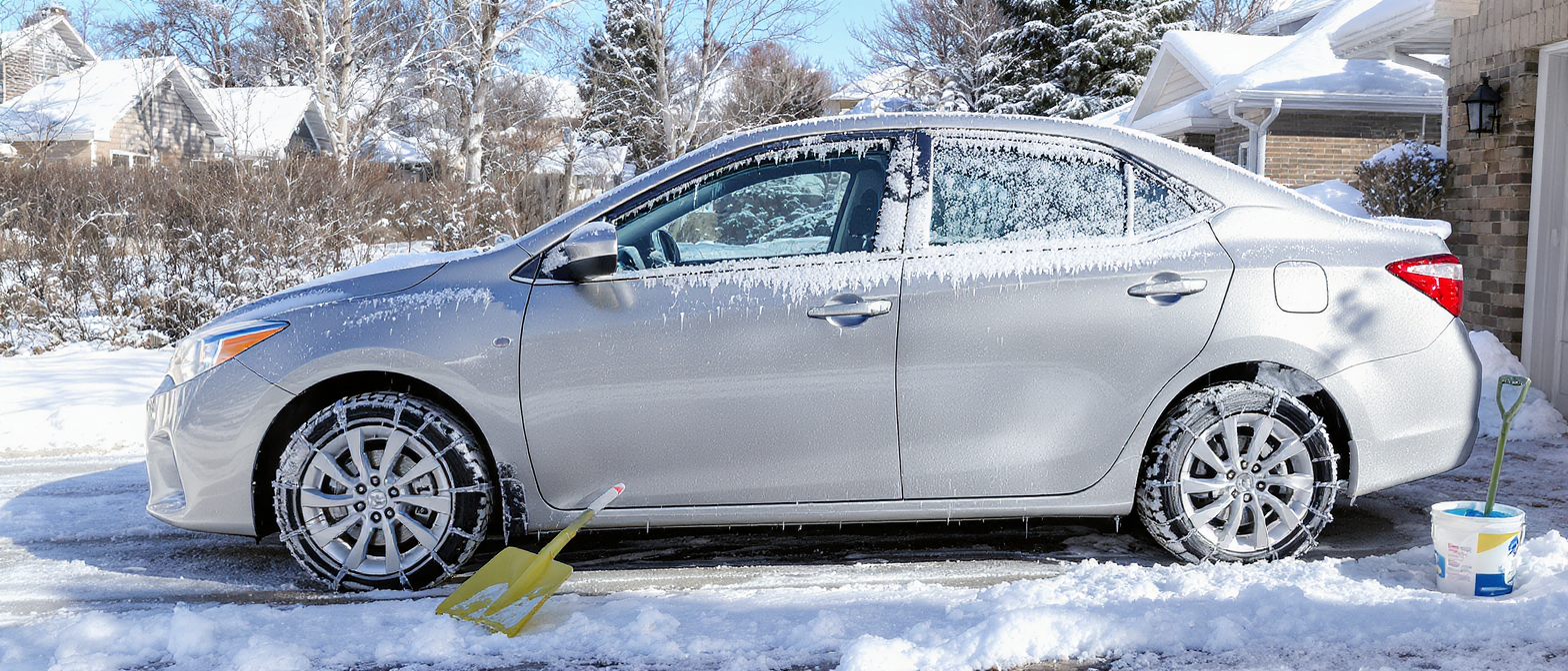 découvrez les étapes essentielles pour préparer efficacement votre voiture à affronter l’hiver 2025 : conseils d’entretien, vérifications à faire et astuces pour rouler en toute sécurité pendant la saison froide.