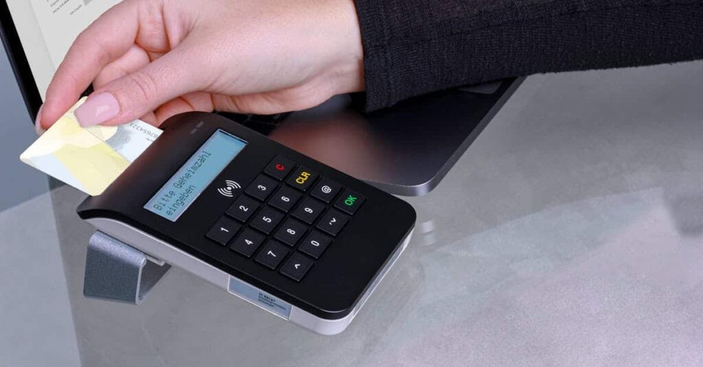 découvrez notre sélection d'appareils de sécurité innovants et fiables pour protéger votre domicile et votre entreprise. des caméras de surveillance aux systèmes d'alarme