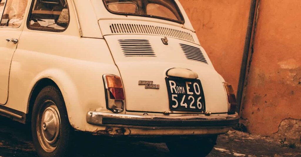 FCA Fiat Chrysler : un aperçu de l’histoire et des innovations du constructeur automobile découvrez l'univers de fiat chrysler