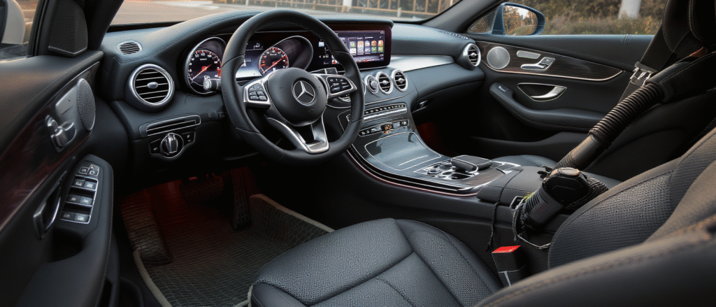 découvrez les accessoires indispensables pour votre berline mercedes : confort, sécurité et style réunis pour personnaliser votre véhicule selon vos envies.