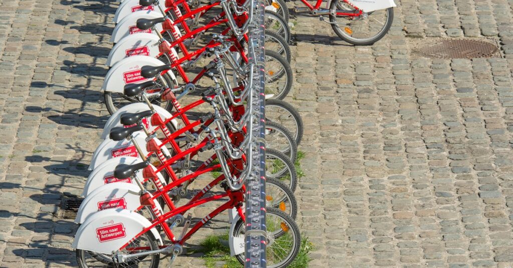 Mobilité durable : enjeux et solutions pour un avenir responsable découvrez des solutions de mobilité durable qui préservent notre planète tout en améliorant la qualité de vie urbaine. explorez les moyens de transport écologiques et les innovations qui favorisent un avenir plus vert.