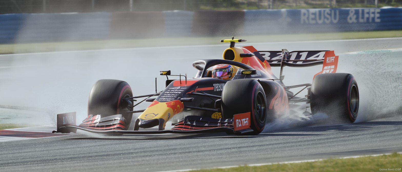 oscar piastri critique le manque d’adhérence de sa voiture après les qualifications du grand prix du japon de f1, impactant ses performances sur le circuit.