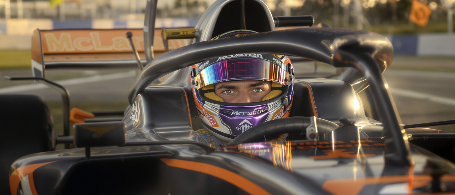 découvrez la réaction pleine d'ironie de lando norris après le grand prix d'australie de f1 : une déclaration cinglante qui en dit long, avec la phrase choc « que dire de plus ? ».