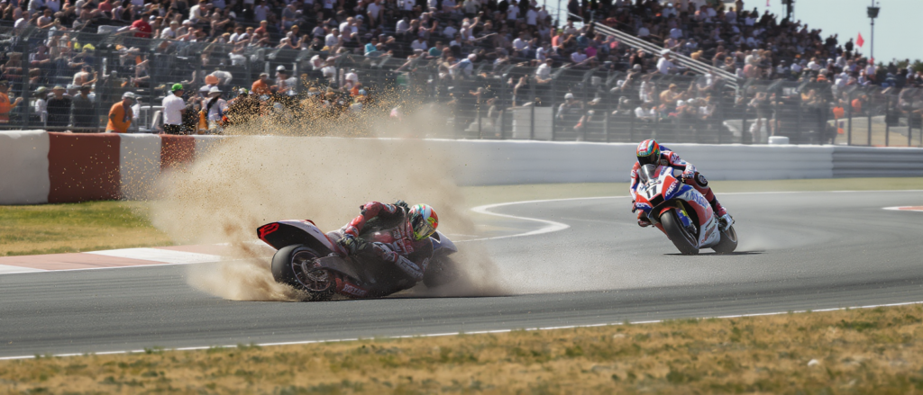 revivez les moments forts du gp de saint-marin motogp avec les résultats de la course sprint, la chute spectaculaire de fabio quartararo et la déception de johann zarco qui manque les points.